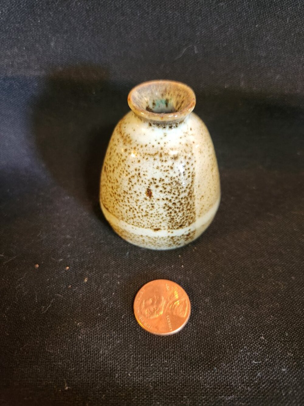 Vintage Studio Pottery Bud Vase Speckled Brown Cream Ceramic Vase - Picture 3 of 5